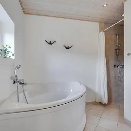Сasa de vacaciones Amazing In With Wifi Varde